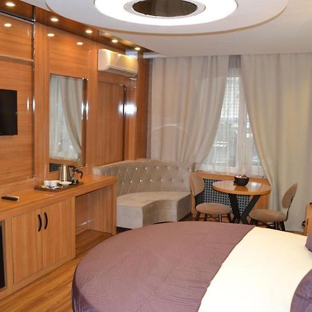 Gumus Palace Suites Istanbul Exteriör bild