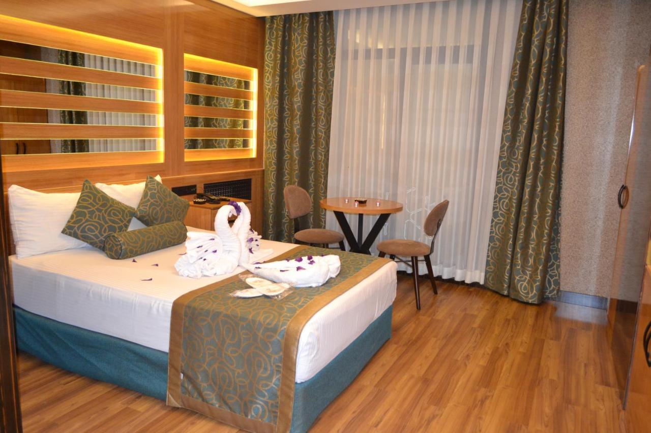 Gumus Palace Suites Istanbul Exteriör bild